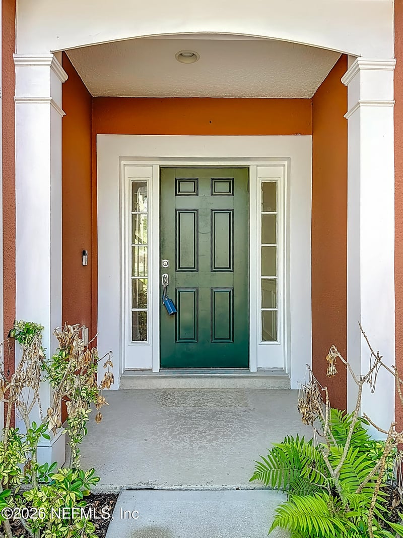 4221 Clybourne Ln, Jacksonville, FL 32216