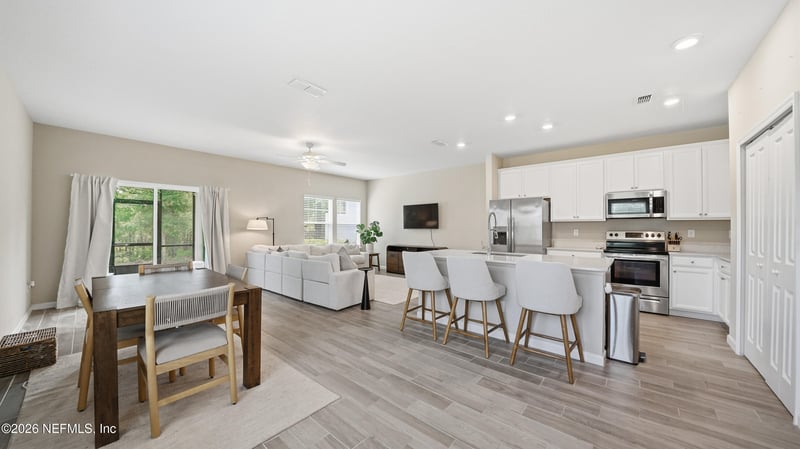 524 Boracay Cir, St Johns, FL 32259