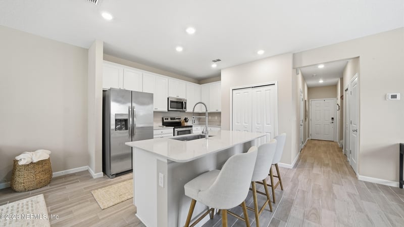 524 Boracay Cir, St Johns, FL 32259