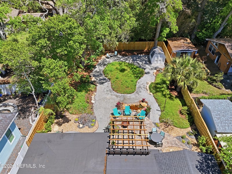 255 Sherry Dr, Atlantic Beach, FL 32233