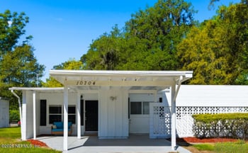 10704 Tulsa Rd, Jacksonville, FL 32218