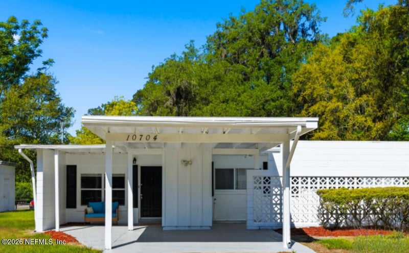 10704 Tulsa Rd, Jacksonville, FL 32218
