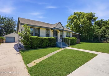 478 Demper Dr, Jacksonville, FL 32208