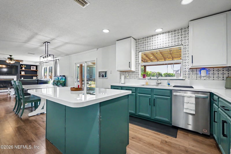 4003 Cedar Bluff Ln, Jacksonville, FL 32226