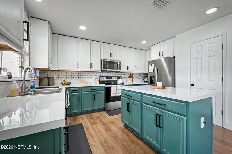 4003 Cedar Bluff Ln, Jacksonville, FL 32226