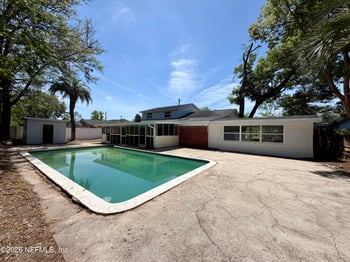 2421 St Leger Dr, Jacksonville, FL 32208
