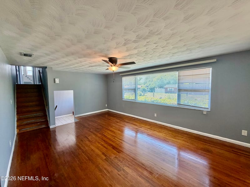 2421 St Leger Dr, Jacksonville, FL 32208