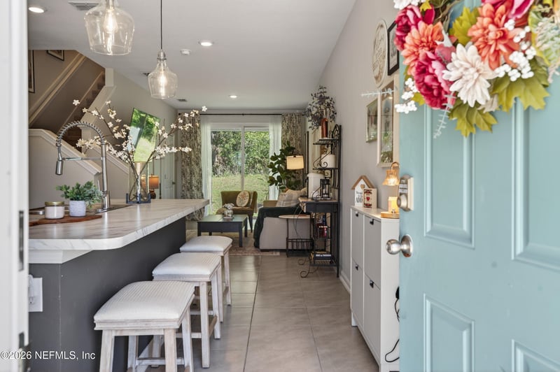 4915 Nebula Ln, Jacksonville, FL 32256