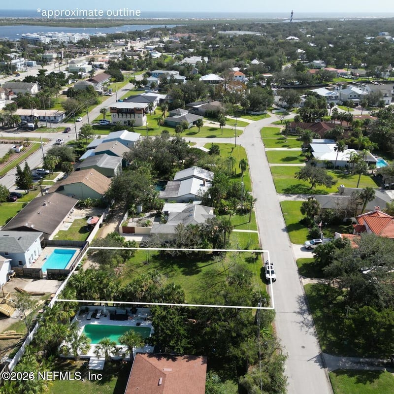 Zoratoa Ave, St Augustine, FL 32080