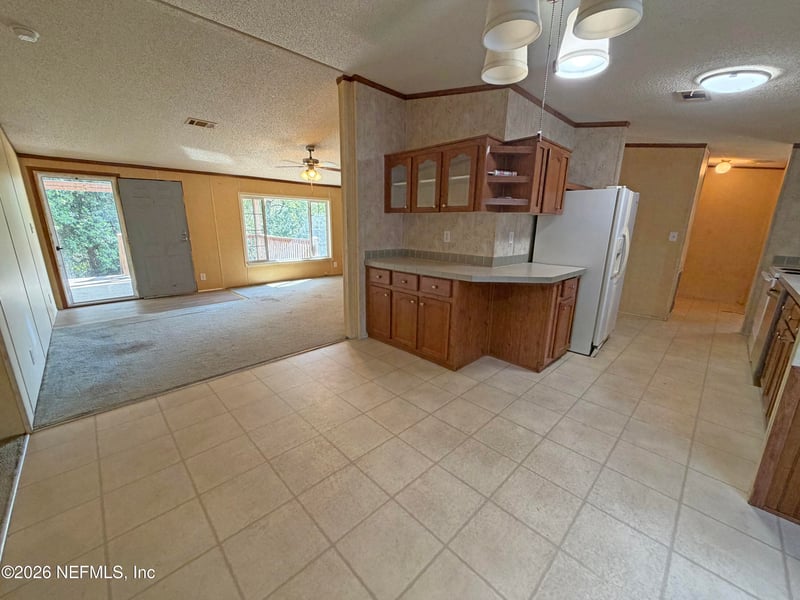 120 Peach Ave, Hawthorne, FL 32640