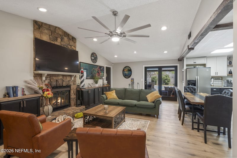 5919 Pueblo Ct, Jacksonville, FL 32244