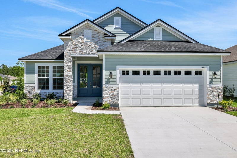 3501 Americana Dr, Green Cove Springs, FL 32043