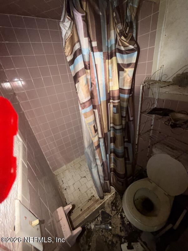 1926 Spring Drive Rd, Jacksonville, FL 32209