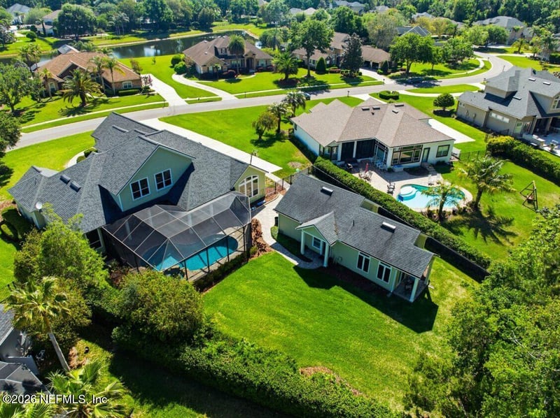 405 Summerset Dr, St Johns, FL 32259