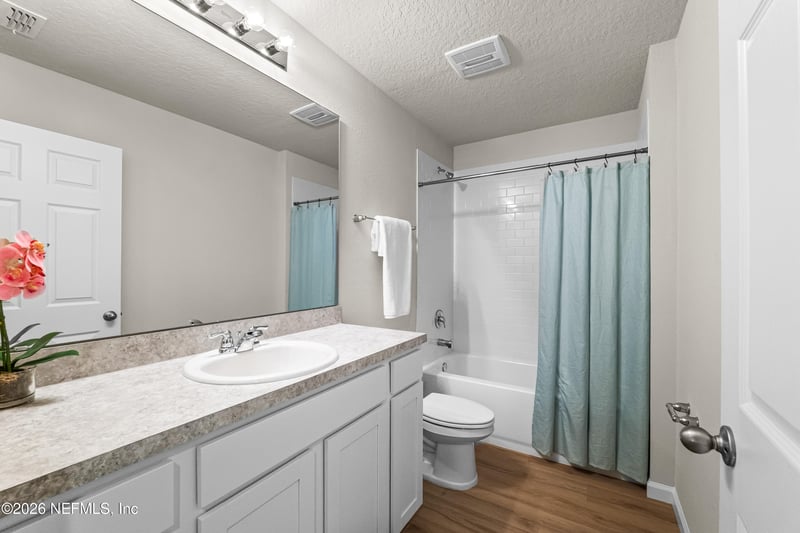 8040 Siskin Ave, Jacksonville, FL 32219