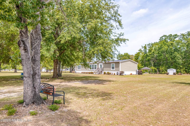 13709 Katie Johnson Ln, Sanderson, FL 32087