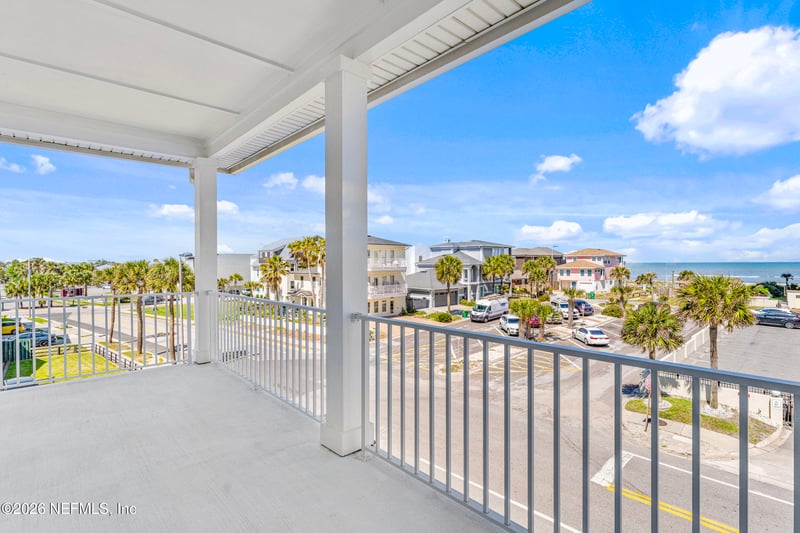 102 19th Ave, Jacksonville Beach, FL 32250