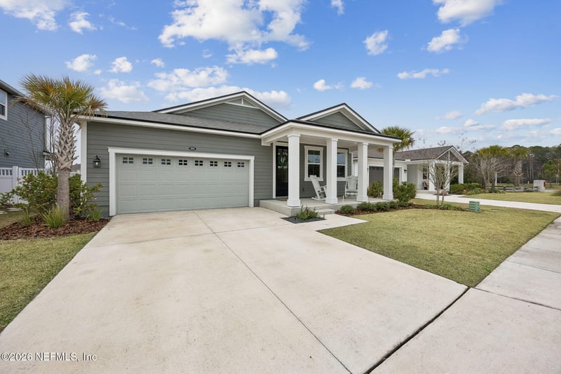 555 Blue Daze St, Yulee, FL 32097