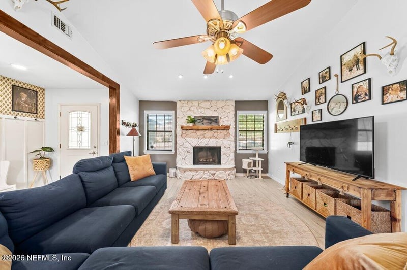 12440 Mike Dr, Jacksonville, FL 32223