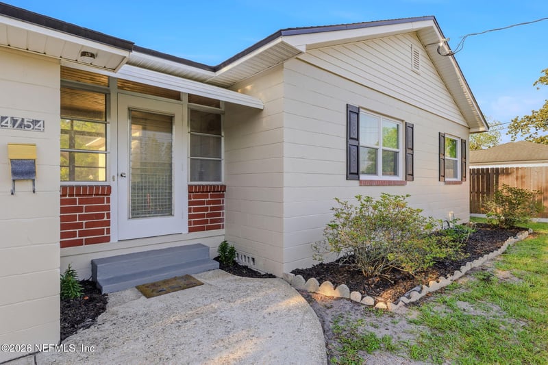 4754 Ulmer St, Jacksonville, FL 32205