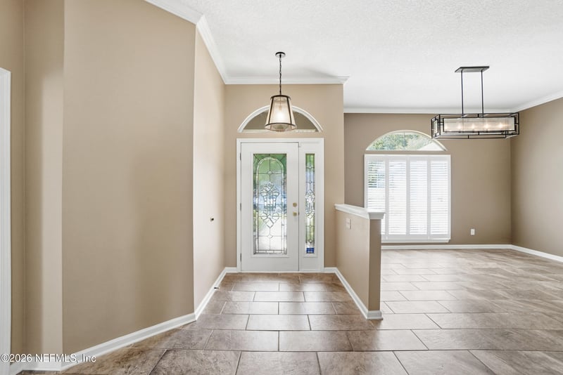 2501 Cedar Trace Dr, Jacksonville, FL 32246