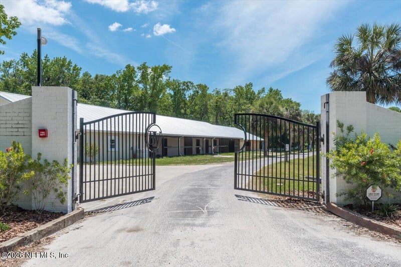 2005 Bennett Rd, St Augustine, FL 32092