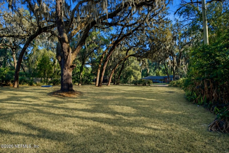 10227 Lakeview Rd, Jacksonville, FL 32225