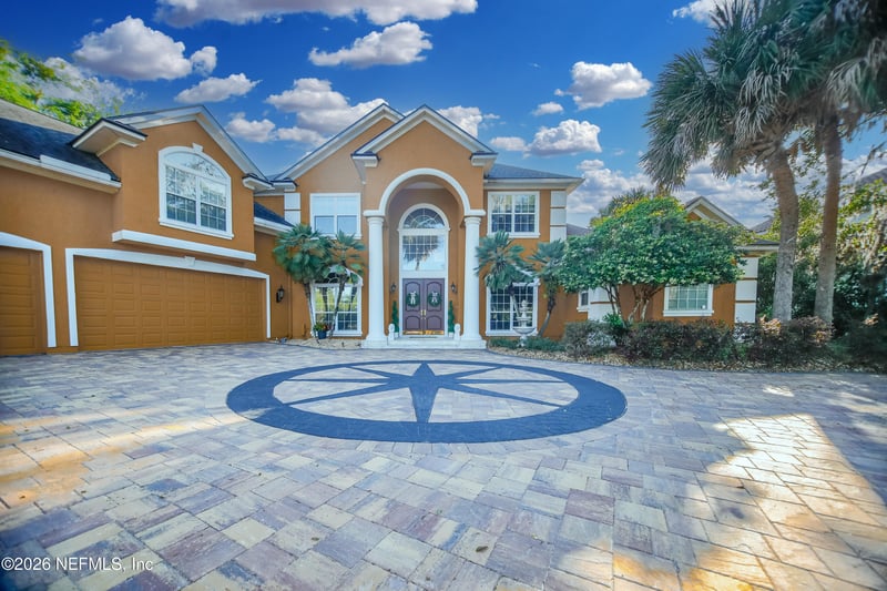 1326 Charter Ct, Jacksonville, FL 32225