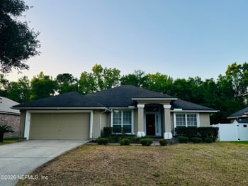 656 Chestwood Chase Dr, Orange Park, FL 32065