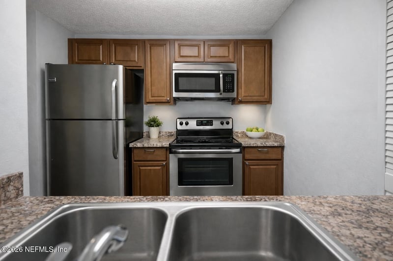 141 Fernery Rd #E6, Lakeland, FL 33809