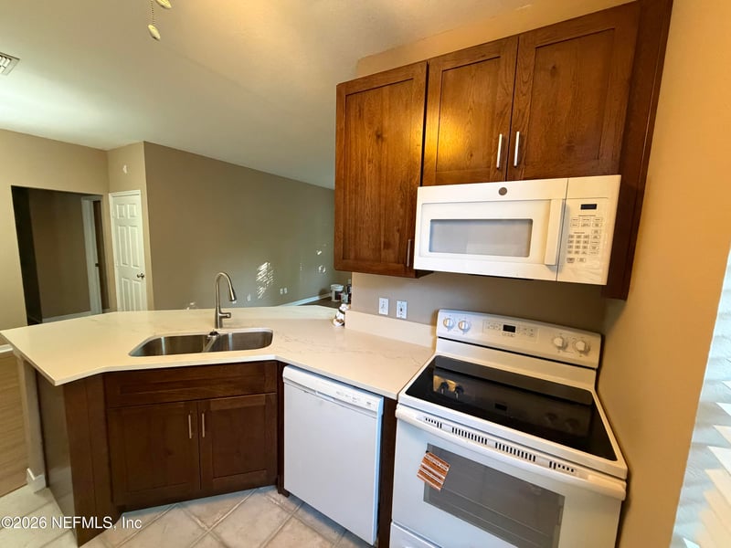 13703 Richmond Park Dr #2304, Jacksonville, FL 32224