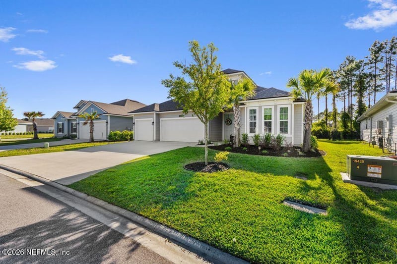 75455 Sunberry Dr, Yulee, FL 32097