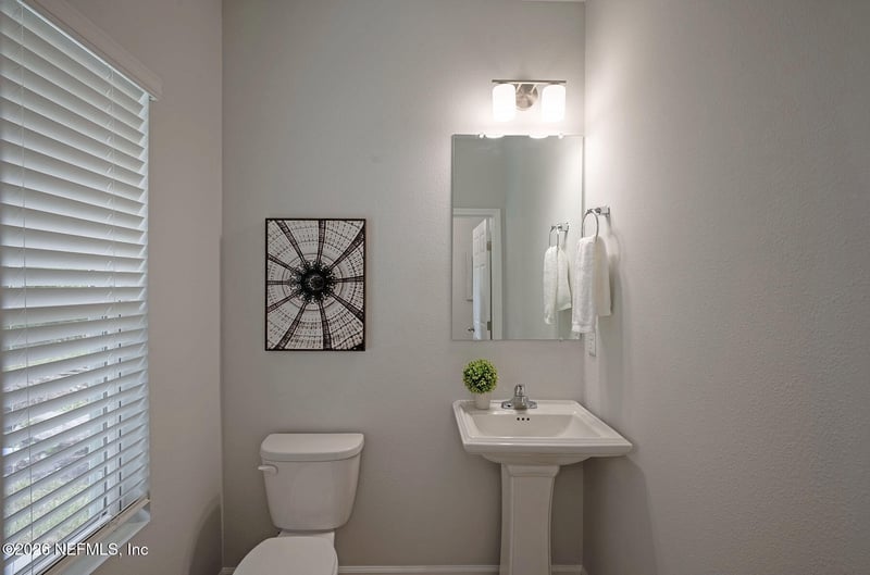 5241 Cruz Rd, Jacksonville, FL 32207