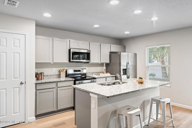 544 59th St, Jacksonville, FL 32208