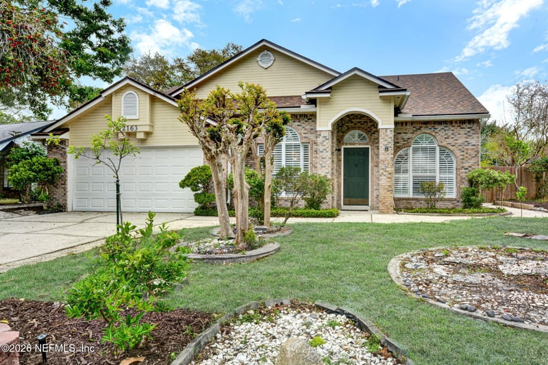 2163 St Martins Dr, Jacksonville, FL 32246