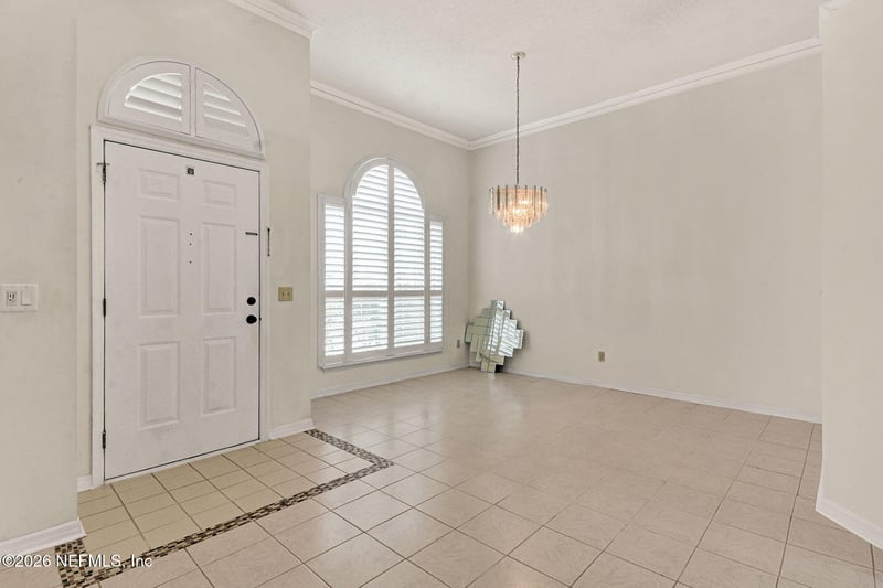 2163 St Martins Dr, Jacksonville, FL 32246