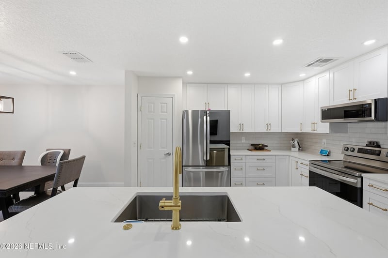 10251 Trevor Creek Dr, Jacksonville, FL 32257