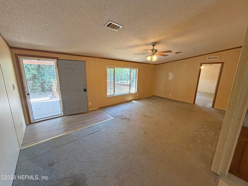120 Peach Ave, Hawthorne, FL 32640