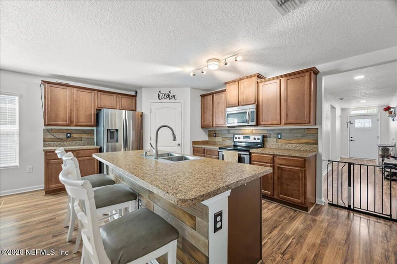 2232 Crystal Cove Dr, Green Cove Springs, FL 32043