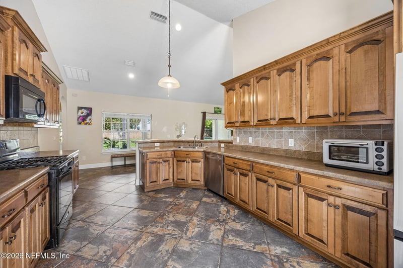 97040 Rhianna Ln, Yulee, FL 32097