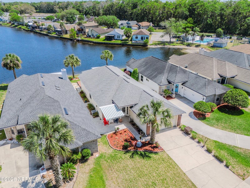 3925 Arbor Lake Dr, Jacksonville, FL 32225