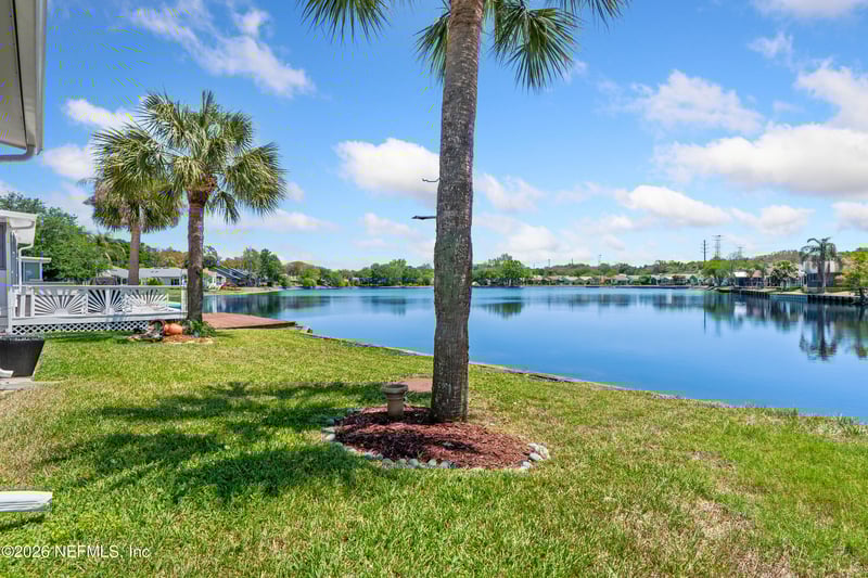 3925 Arbor Lake Dr, Jacksonville, FL 32225