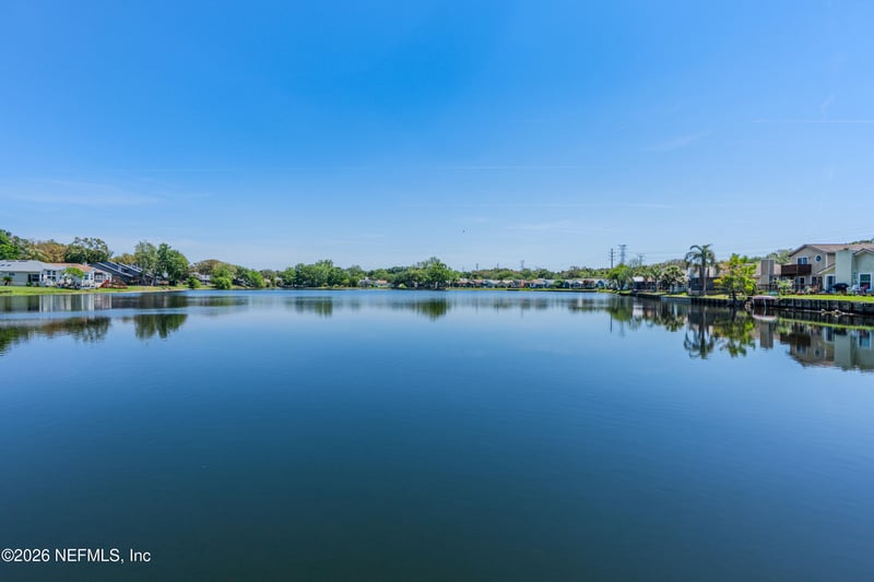 3925 Arbor Lake Dr, Jacksonville, FL 32225