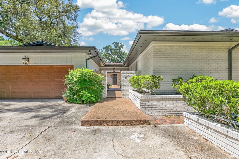 10440 Sylvan Ln, Jacksonville, FL 32257