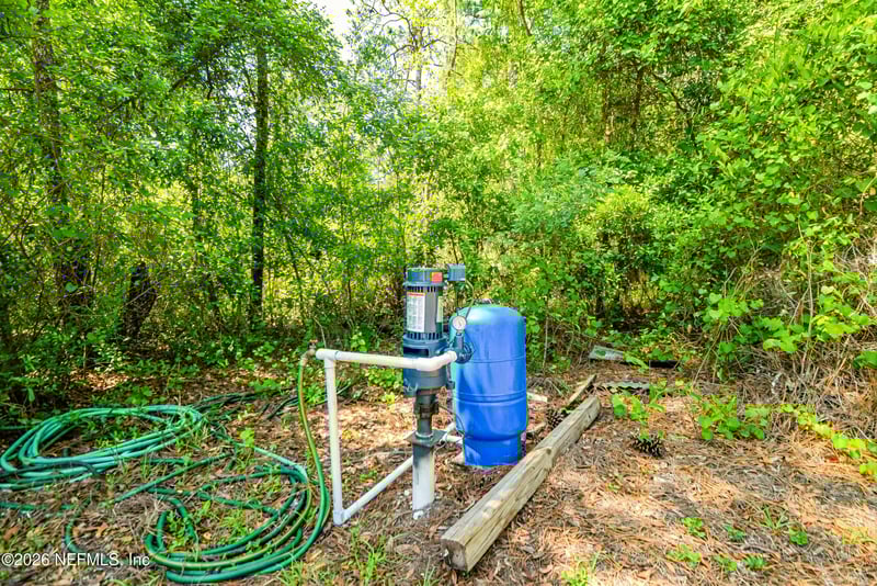 111 Lime Ave, Pomona Park, FL 32181