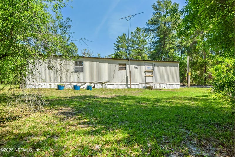 111 Lime Ave, Pomona Park, FL 32181