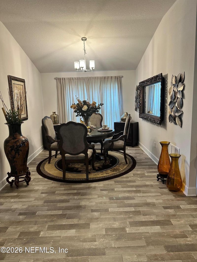 8551 Helmsley Blvd, Jacksonville, FL 32219