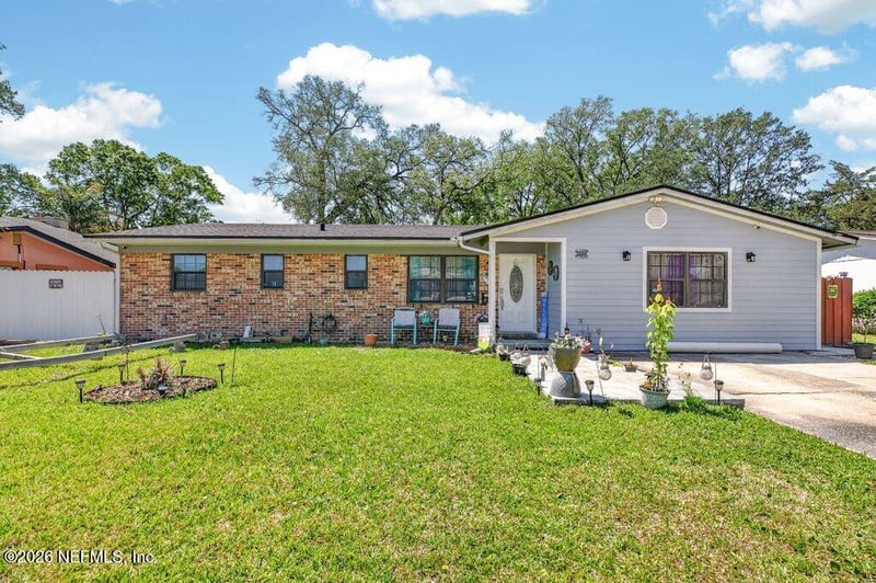 5656 Fargo Dr, Jacksonville, FL 32207