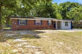 1955 Layton Rd, Jacksonville, FL 32211