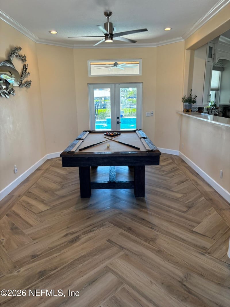 134 Island View Dr, Indian Lake Estates, FL 32937